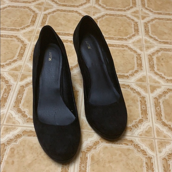 Black: Ladies wedges - Picture 1 of 5